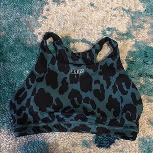 Fleo Leopard Print Jourdaine sports bra